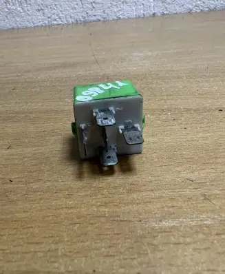 Peugeot 406 Other relay 35A03531 D9841