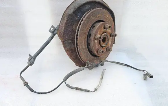 Volkswagen PASSAT B5.5 Rear wheel hub spindle/knuckle 8E0435