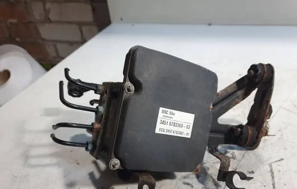 BMW 5 E60 E61 ABS Pump 6783360 6783362