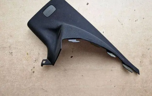 Mercedes-Benz E C207 W207 (C) pillar trim A2076903025