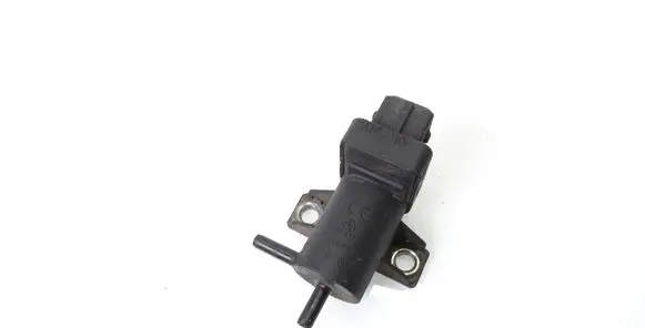 Nissan X-Trail T31 Turbo solenoid valve 8200762597