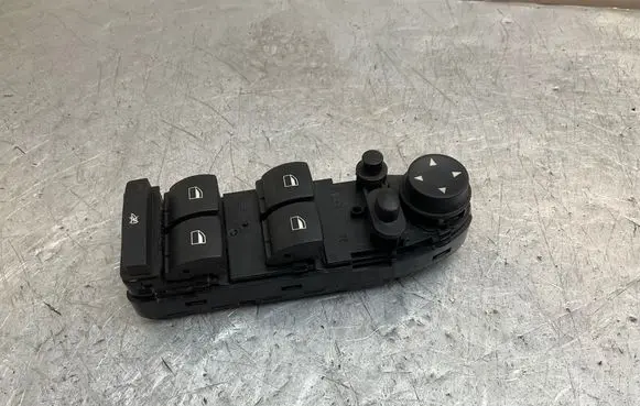BMW 5 E60 E61 Electric window control switch 9122111 E1485617