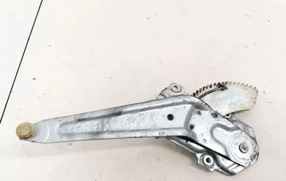 Toyota Corolla E90 Sliding door window regulator with motor