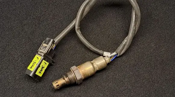 Skoda Octavia Mk3 (5E) Lambda probe sensor 04L906262A