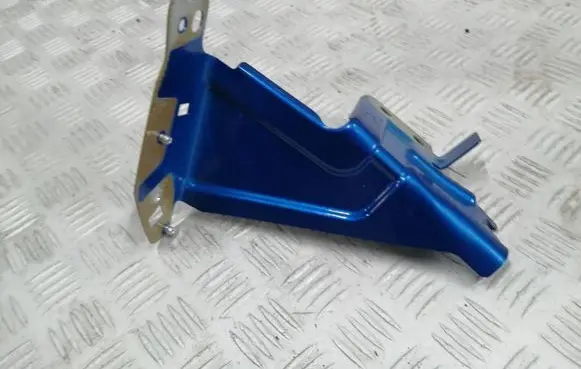 Citroen e-C3 Fender mounting bracket