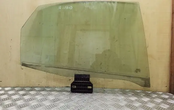 Seat Exeo (3R) Rear door window glass