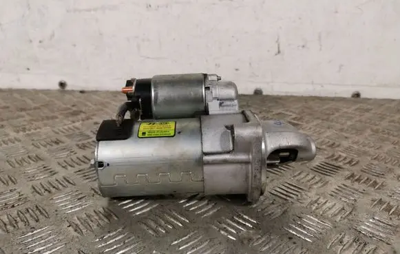 Hyundai Santa Fe Starter motor 361002F350