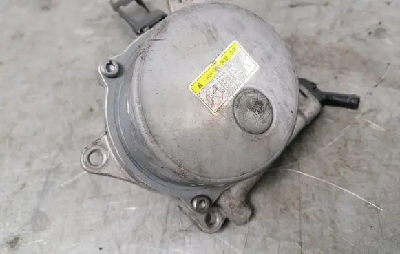 KIA Sorento Vacuum pump 288102F000