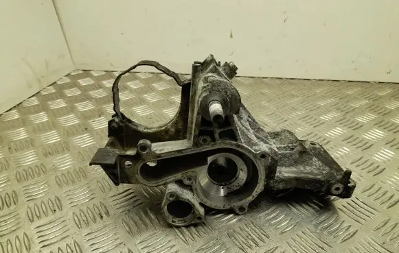 BMW X5 G05 EGR valve cooler bracket 46100