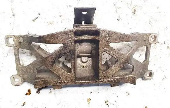 Jaguar XJ X351 Engine mount bracket 5w935060ab 5w93-5060-ab