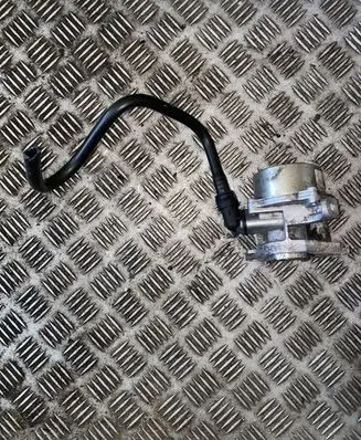 Mercedes-Benz A W177 Vacuum pump 146502327R