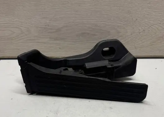 Volkswagen Golf V Accelerator throttle pedal 1K1723503M 6PV00889001