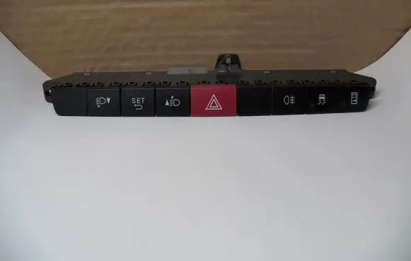 Iveco Daily 6th gen Hazard light switch 5801655080