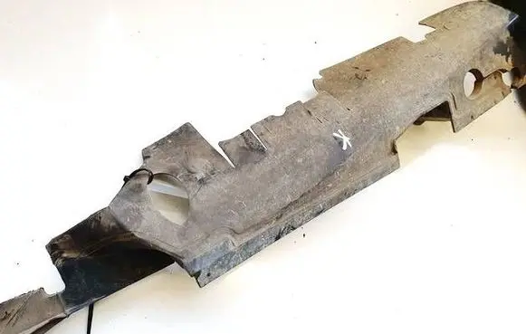 Volkswagen PASSAT B5 Air intake duct part 3B0121283A