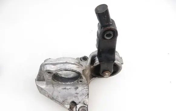 Peugeot 807 Front differential mounting bracket 1480308080