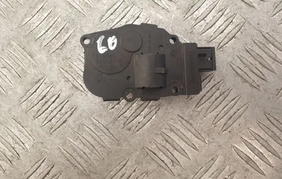 Porsche Cayenne (92A) Intake manifold valve actuator/motor 52424892 EFB340