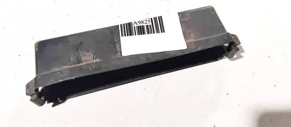 Nissan Micra Fuse box cover 