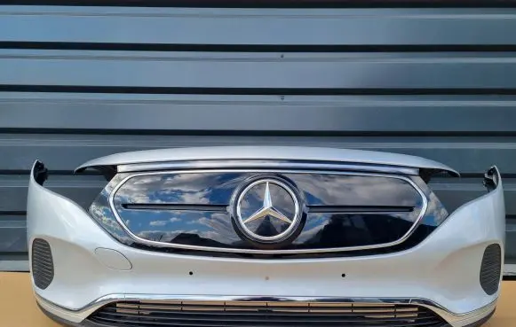 Mercedes-Benz EQA Front bumper