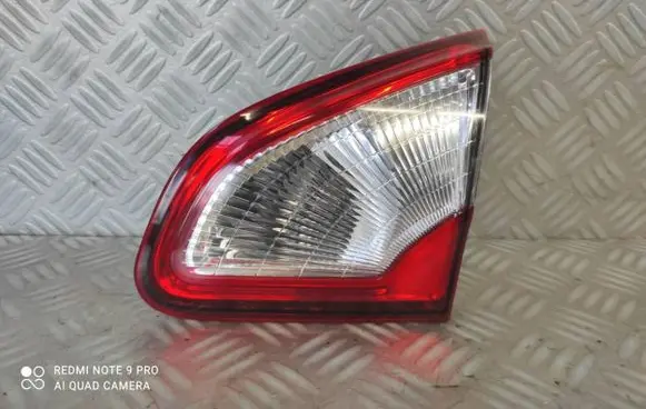 Nissan Qashqai Tailgate rear/tail lights B26550BR01A 89503209