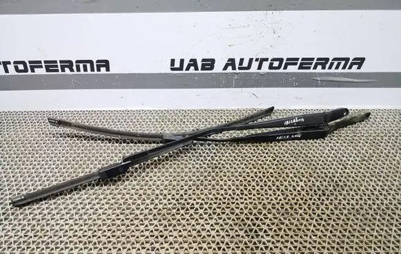 Seat Ibiza IV (6J,6P) Front wiper blade arm 6J2955410