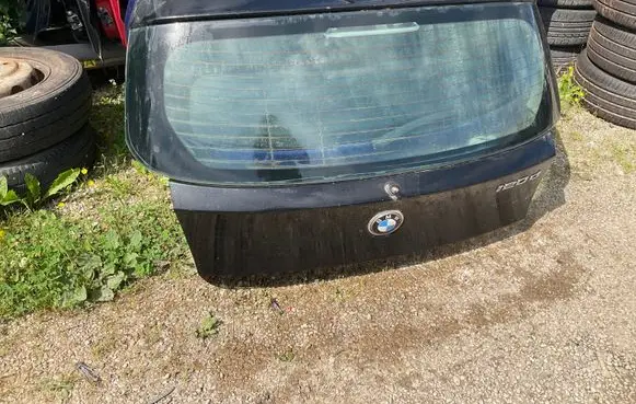 BMW 1 E82 E88 Tailgate/trunk/boot lid