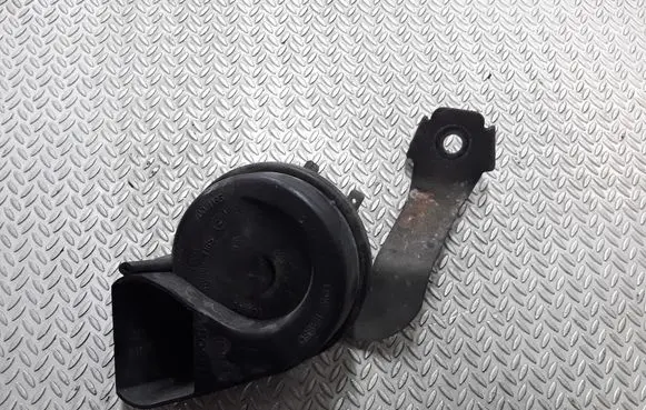 Volkswagen Touran I Horn signal
