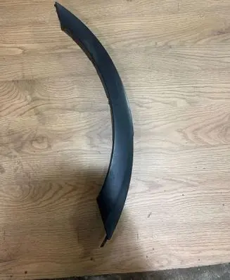BMW X3 E83 Rear arch trim 3330868