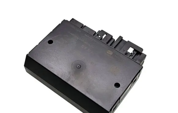 Audi A4 S4 B9 Tow bar trailer control unit/module 8W1907383 8W1907383C