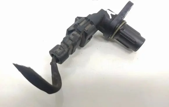 Hyundai i30 Camshaft position sensor 393502B000 9670930002