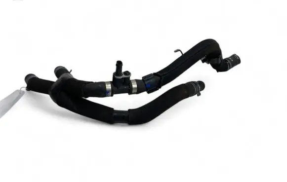 Audi e-tron Engine coolant pipe/hose 4KE121036D