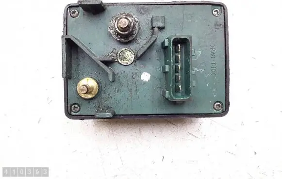 Peugeot 607 Glow plug pre-heat relay 598138
