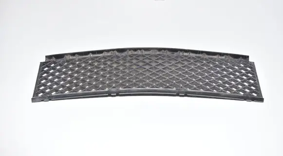 BMW 7 E65 E66 Front bumper lower grill 7135573