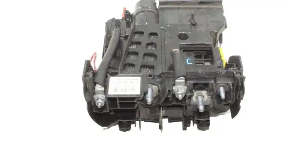 Mercedes-Benz C W204 Fuse box set A2045403850