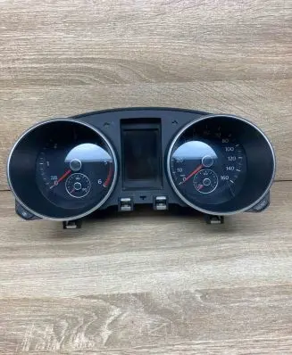Volkswagen Golf VI Speedometer (instrument cluster) 5K0920971A