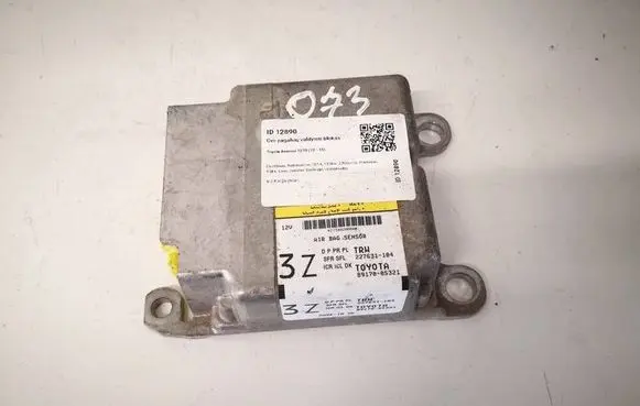Toyota Avensis T270 Airbag control unit/module 8917005321 227631104