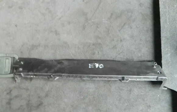 BMW X5 E70 Bottom radiator support slam panel 7533539