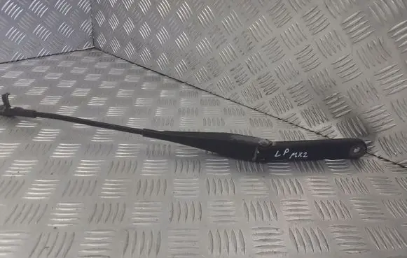 Ford Focus Front wiper blade arm 4M5117526