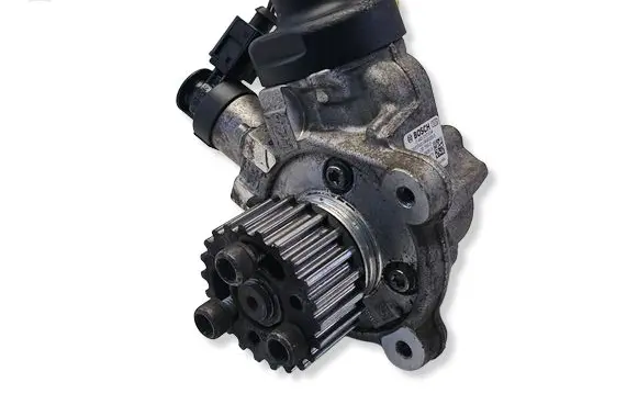 Volkswagen Caddy Fuel injection high pressure pump 0445010514 05280813 03L130755D