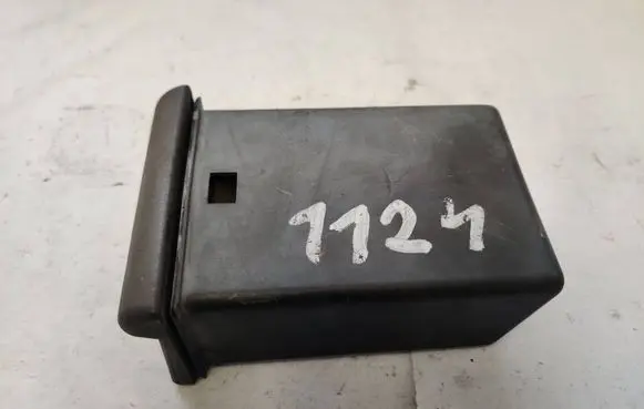 Ford Transit Car ashtray 86VBV048A32ACW 018813