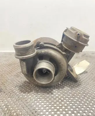 Volvo V70 Turbo 9653146 GT2052V 231572