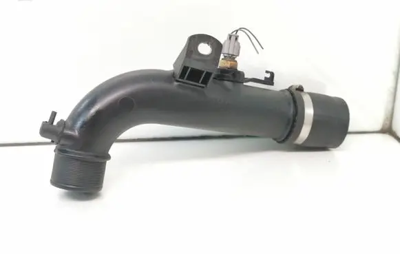 Toyota Avensis T250 Intercooler hose/pipe 173620R010