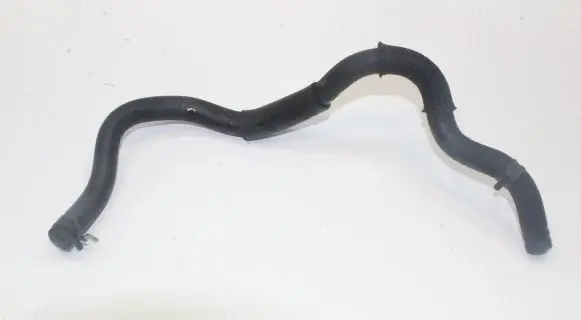 Toyota Avensis T270 Engine coolant pipe/hose