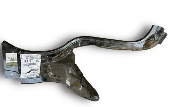 Renault Kadjar Fender mounting bracket 781417217R