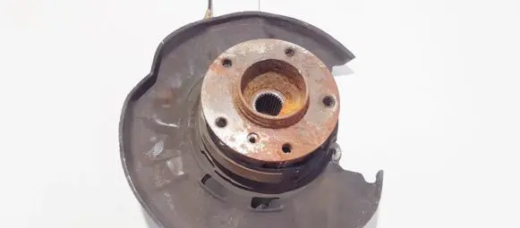 BMW 1 E81 E87 Rear brake disc plate dust cover 6762858 6764368-03