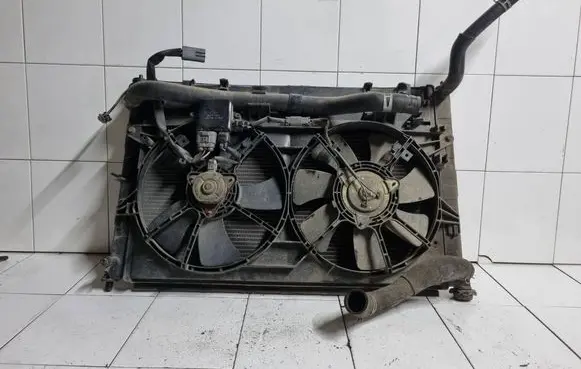 Mazda MPV II LW Coolant radiator RF5G