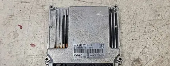 Mercedes-Benz Vito Viano W639 Engine control unit/module A6461532491 1039S07144 0281012105