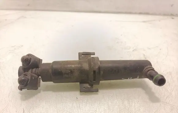 Skoda Octavia Mk2 (1Z) Headlight washer spray nozzle 1Z0955979A