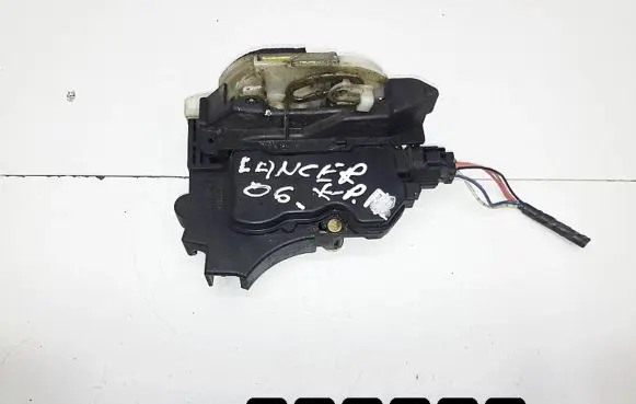 Mitsubishi Lancer Evolution Front door lock