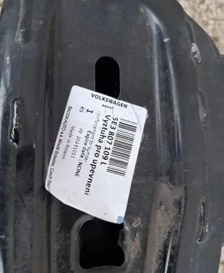 Skoda Octavia Mk4 Front bumper cross member 5E3807109L