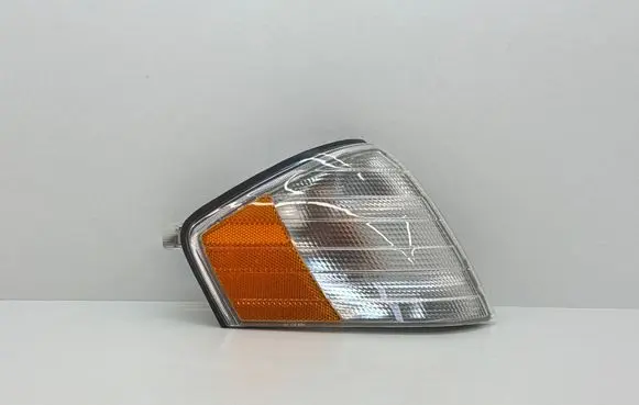 Mercedes-Benz SL R129 Front indicator light 1315106915 B129